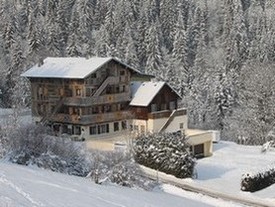 classe colonie montagne decouverte rousse sejour groupe gite hebergement ski pension vacance centre morzine 3
